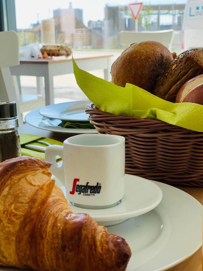 Intergroup Business & Design Hotel Ingolstadt Kosching Esterno foto